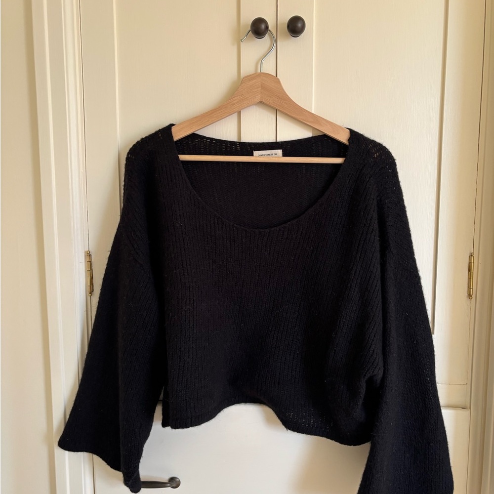 James Street Iris Pullover